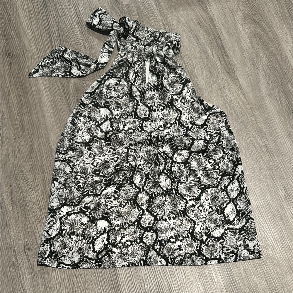 Express Snake Print Halter Top - Picture 2 of 3